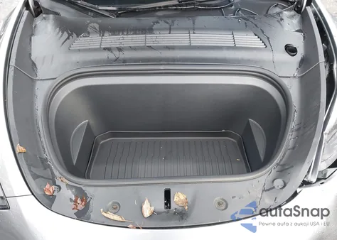 2024 Tesla Model Y Long Range Dual Motor All-Wheel Drive from USA, damaged, VIN 7SAYGDEE4RF178084